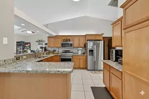 557 SW Halkell Ave, Port Saint Lucie, FL 34953 - Photo 9