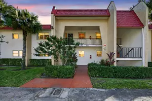 148 Lake Carol Dr, West Palm Beach, FL 33411 - Photo 1