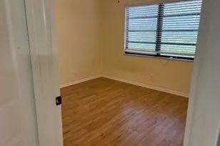 4640 Lucerne Lakes Blvd W, Lake Worth, FL 33467 - Photo 9