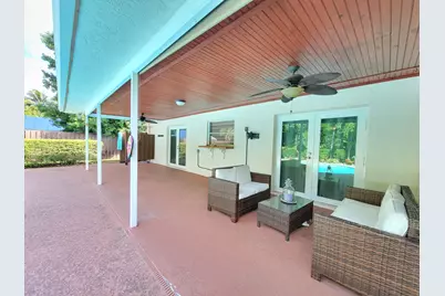 1084 SE St Lucie Boulevard, Stuart, FL 34996 - Photo 23