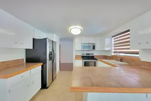 1084 SE St Lucie Blvd, Stuart, FL 34996 - Photo 15