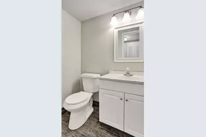 118 Sheffield E, West Palm Beach, FL 33417 - Photo 9