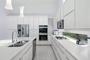 8988 Lakes Blvd, West Palm Beach, FL 33412 - Photo 15