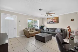 102 Cedar Ct, Jupiter, FL 33458 - Photo 13