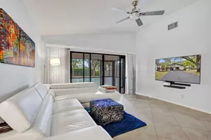 4154 Palm Forest Dr S, Delray Beach, FL 33445 - Photo 5