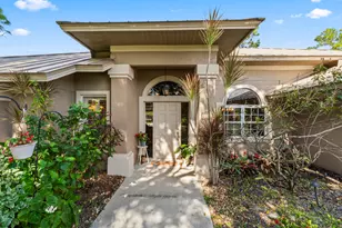 3221 Bent Pine Dr, Fort Pierce, FL 34951 - Photo 9