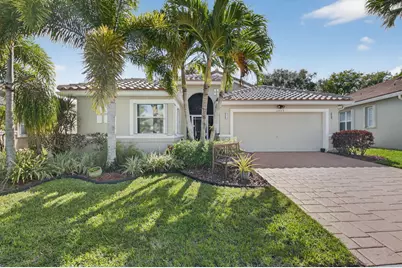 10888 Royal Caribbean Circle, Boynton Beach, FL 33437 - Photo 1