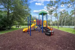 1100 Crestwood Ct S, Royal Palm Beach, FL 33411 - Photo 19