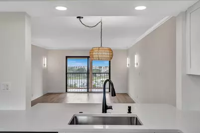 7076 Huntington Lane, Unit #803, Delray Beach, FL 33446 - Photo 17