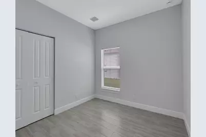 2505 87th Avenue, Vero Beach, FL 32966 - Photo 19