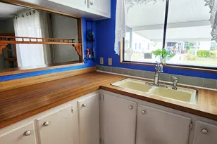 526 Hemingway Terrace, Fort Pierce, FL 34982 - Photo 9