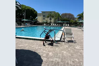 230 NE 26th Avenue, Unit #2070, Boynton Beach, FL 33435 - Photo 43