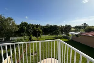 1628 S S Club Dr Dr, Wellington, FL 33414 - Photo 5