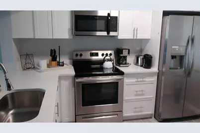 3050 Presidential Way, Unit #206, West Palm Beach, FL 33401 - Photo 3