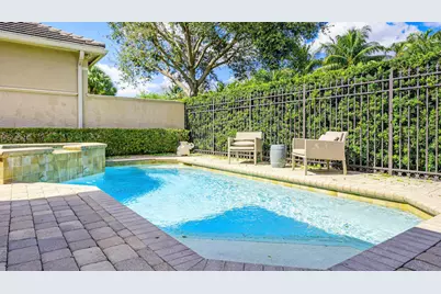 2068 Wightman Drive, Wellington, FL 33414 - Photo 11