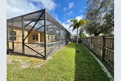 520 SW Dailey Avenue, Port Saint Lucie, FL 34953 - Photo 31