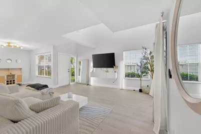 5332 Buckhead Circle, Unit #1010, Boca Raton, FL 33486 - Photo 9