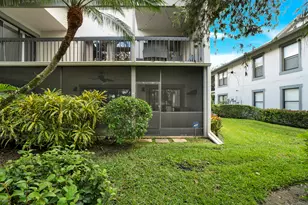 11311 Pond View Dr, Wellington, FL 33414 - Photo 23