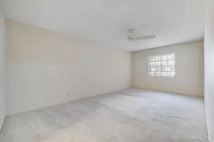 10109 S 44th Dr, Boynton Beach, FL 33436 - Photo 11