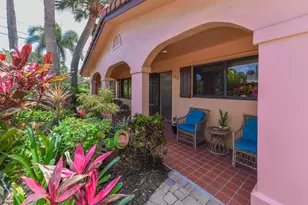 708 NW 6th Dr, Boca Raton, FL 33486 - Photo 5