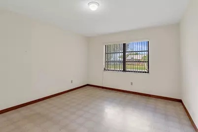 362 SE Starfish Avenue, Port Saint Lucie, FL 34983 - Photo 17