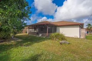 362 SE Starfish Ave, Port Saint Lucie, FL 34983 - Photo 27