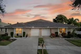 233 W Coral Trace Cir, Delray Beach, FL 33445 - Photo 7