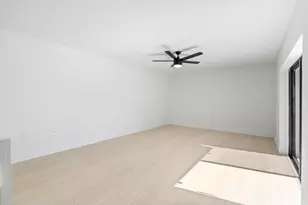 2897 SW 22nd Cir, Delray Beach, FL 33445 - Photo 9