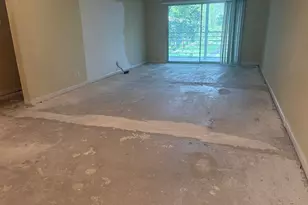 2804 Victoria Way, Coconut Creek, FL 33066 - Photo 5