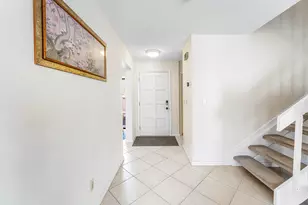 816 Windermere Way, Palm Beach Gardens, FL 33418 - Photo 5
