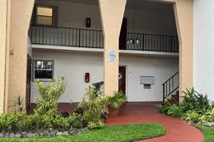 110 Lake Anne Dr, West Palm Beach, FL 33411 - Photo 1