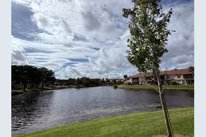 608 Harbour Pointe Way, Greenacres, FL 33413 - Photo 9