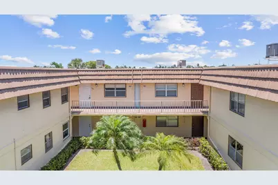 180 Saxony D, Delray Beach, FL 33446 - Photo 5