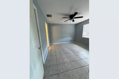 614 SW Lakehurst Drive, Port Saint Lucie, FL 34983 - Photo 3