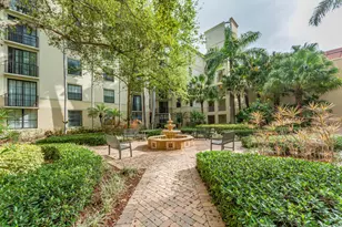 630 S Sapodilla Ave, West Palm Beach, FL 33401 - Photo 5