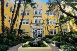 536 14th St, Miami Beach, FL 33139 - Photo 1