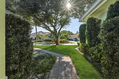 2760 Tecumseh Drive, West Palm Beach, FL 33409 - Photo 3