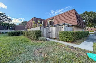 306 3rd Ln, Palm Beach Gardens, FL 33418 - Photo 1
