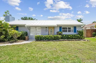 4194 Honeysuckle Ave, Palm Beach Gardens, FL 33410 - Photo 5