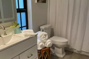 1042 Del Harbour Dr, Delray Beach, FL 33483 - Photo 11