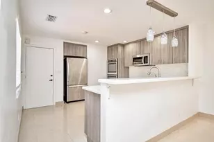 21662 San Simeon Cir, Boca Raton, FL 33433 - Photo 13