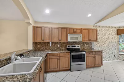 6568 Malta Drive, Boynton Beach, FL 33437 - Photo 9