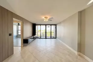 17 Royal Palm Way, Boca Raton, FL 33432 - Photo 7