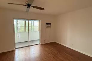 [Address not provided], West Palm Beach, FL 33417 - Photo 5