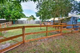 Tbd SE Iris St, Stuart, FL 34997 - Photo 27