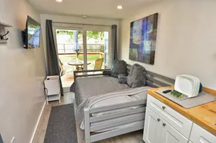 Tbd SE Iris St, Stuart, FL 34997 - Photo 11