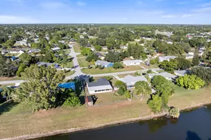 244 SW Cherryhill Rd, Port Saint Lucie, FL 34953 - Photo 35