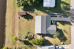 244 SW Cherryhill Rd, Port Saint Lucie, FL 34953 - Photo 33