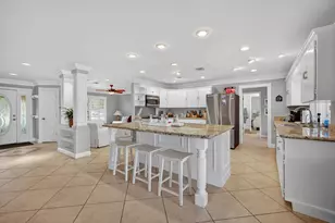 12046 Prosperity Farms Rd, Palm Beach Gardens, FL 33410 - Photo 7