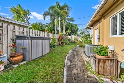 1121 SE 14th Court, Deerfield Beach, FL 33441 - Photo 31